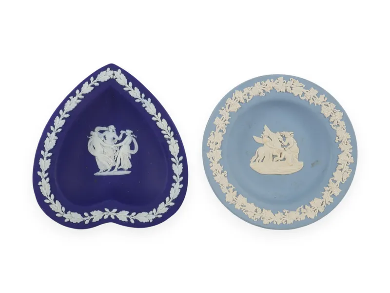 Two Wedgwood Blue Jasperware Pin Trays from auction in Atlanta, Georgia — image 22