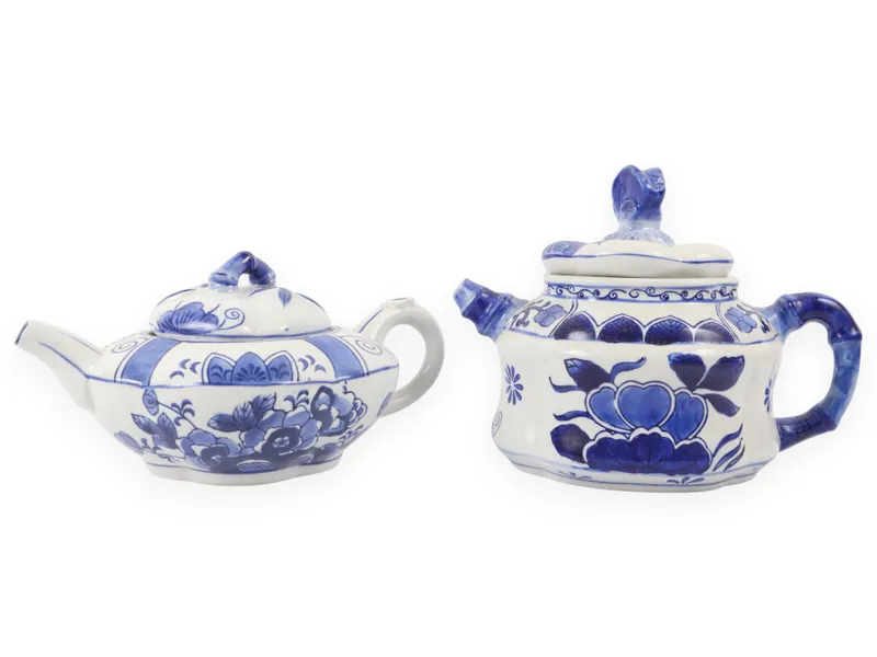 Two Blue and White Hand Painted Porcelain Teapots with Floral Decoration from auction in Atlanta, Georgia — image 28