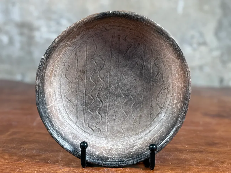 PRE-COLUMBIAN, POSSIBLY MAYAN BLACKWARE from auction in Salem, Oregon — image 37