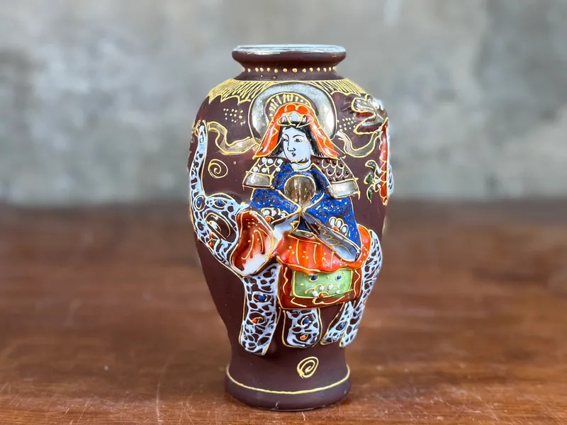 JAPANESE MORI AGE SATSUMA VASE from auction in Salem, Oregon — image 8