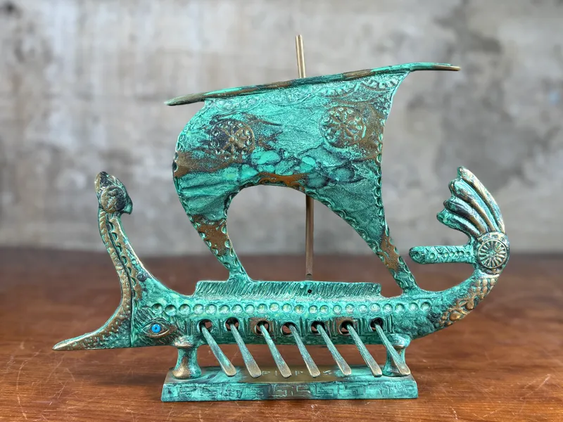 ANCIENT TRIREME BRONZE SCULPTURE from auction in Salem, Oregon — image 8