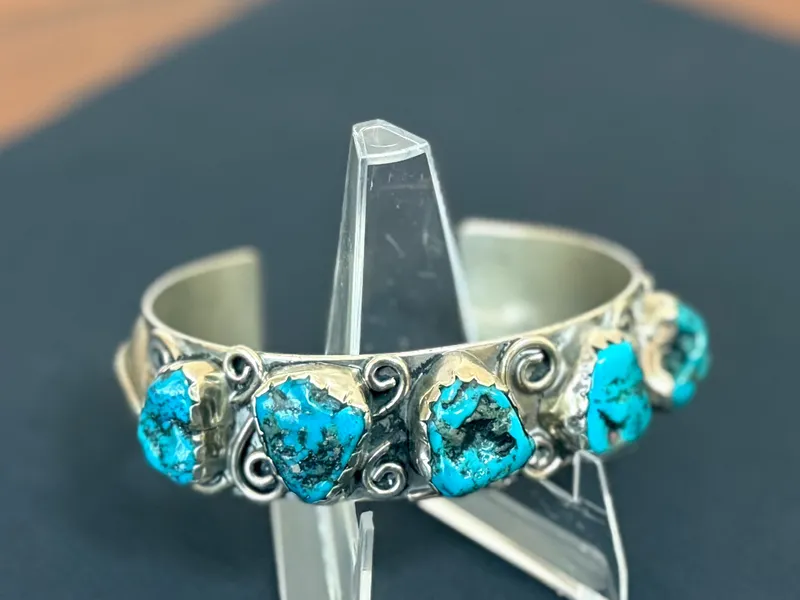 STERLING SILVER CUFF WITH TURQUOISE NUGGETS from auction in Salem, Oregon — image 23