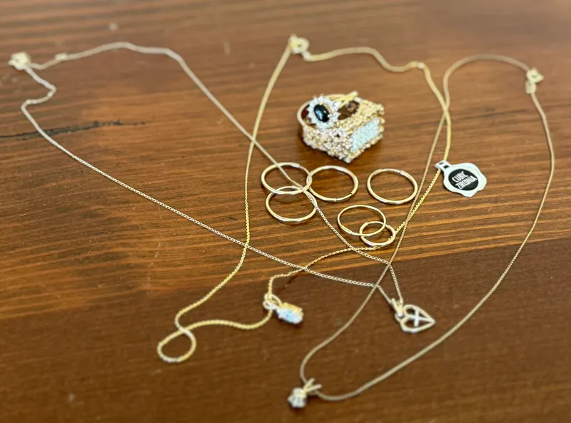 12K/14K GOLD FILL JEWELRY COLLECTION from auction in Salem, Oregon — image 38