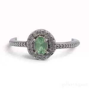 0.19ct Natural Tsavorite and 0.08ctw Natural Diamond Pt900 Ring With NGL Report