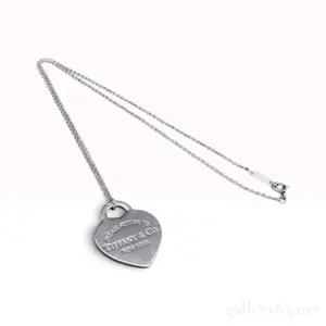Tiffany & Co. Return to Tiffany Sterling Silver Heart Tag Pendant Necklace