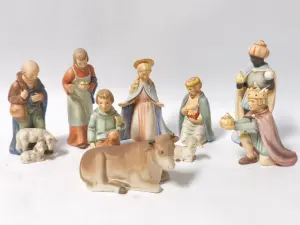 Fine Arts Auction — image 1