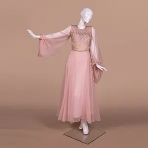 Dust & Glitter - Puttin' on the Ritz — image 1