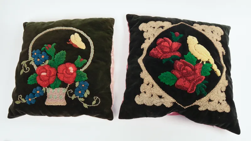 TWO 19TH CENTURY STUMPWORK PILLOWS. from auction in Freeport, Maine — image 5