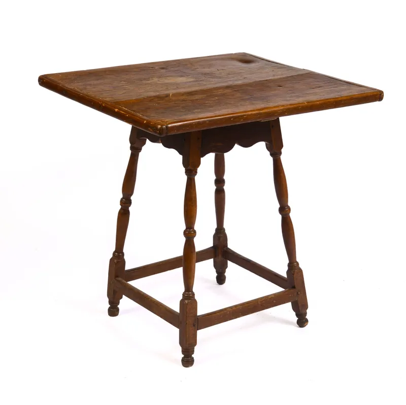 DIMINUTIVE SPLAY-LEG NEW ENGLAND TAVERN TABLE from auction in Freeport, Maine — image 46