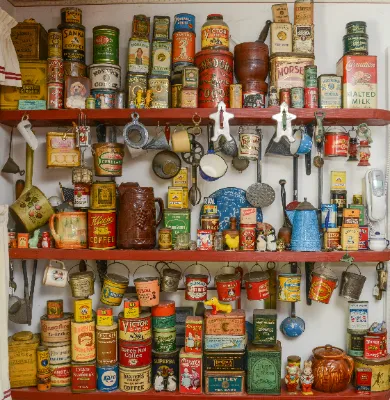 Advertising & Toys – Casco Bay Auctions