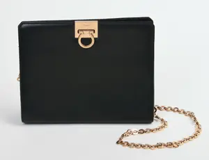 FERRAGAMO PATENT LEATHER PURSE.