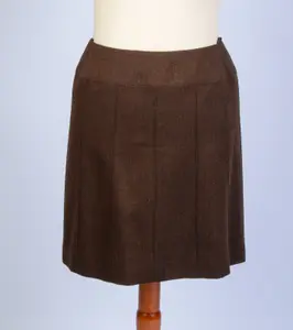 CHANEL BOUTIQUE SKIRT, SIZE 44.