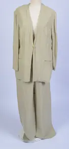 GIORGIO ARMANI LADIES PANT SUIT, SIZE 48.
