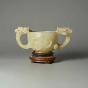 Bruce Family Collection II: Chinese jade, snuff bo – Bonhams