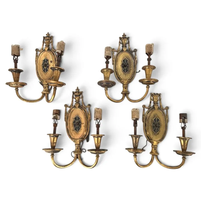 Four Lion Electric Gilt-Brass Sconces from auction in Aberdeen, Mississippi — image 31
