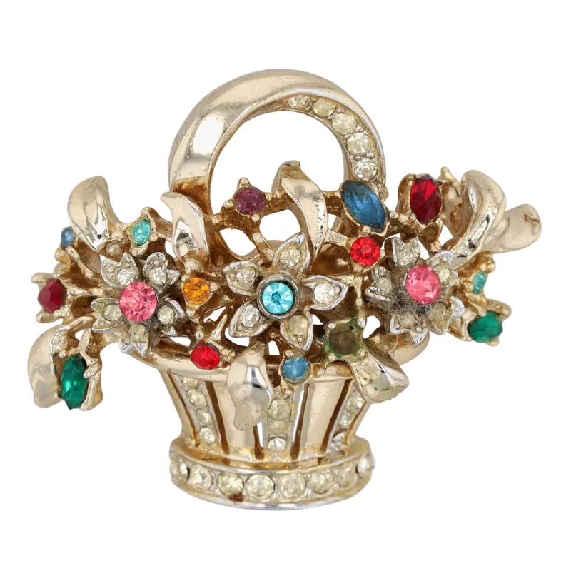 Coro Vintage Gold Tone Rhinestone Floral Basket Brooch from auction in Ravenna, Ohio — image 8