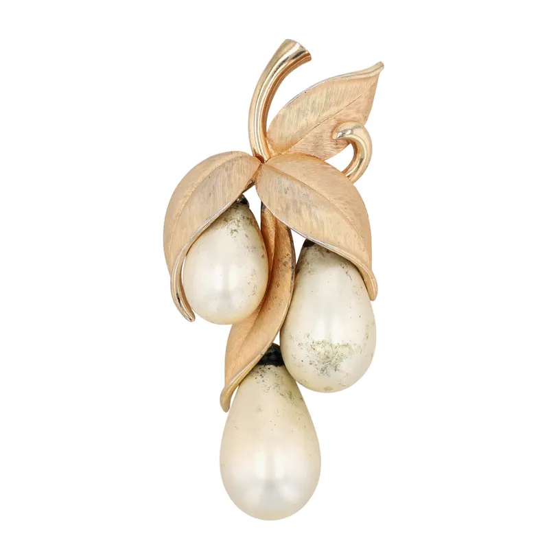 Marvella Gold Tone Faux Pearl Teardrop Leaf Brooch from auction in Ravenna, Ohio — image 9