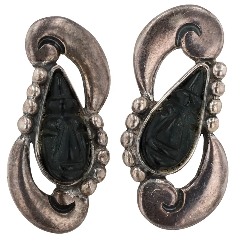Signed Mexico Taxco Sterling Onyx Mask Cufflinks from auction in Ravenna, Ohio — image 20