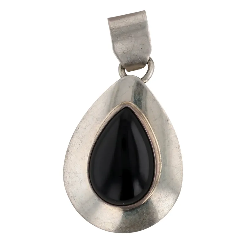 Signed Navajo Sterling Onyx Pendant from auction in Ravenna, Ohio — image 21