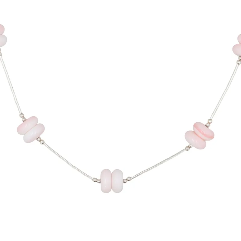 Southwest Sterling Pink Conch Liquid Silver Necklace from auction in Ravenna, Ohio — image 37