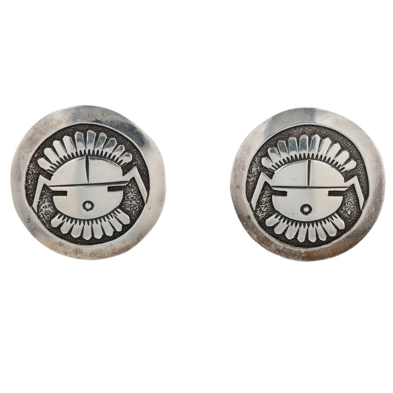 Gibson Gene Navajo Sterling Kachina Overlay Disc Earrings from auction in Ravenna, Ohio — image 13