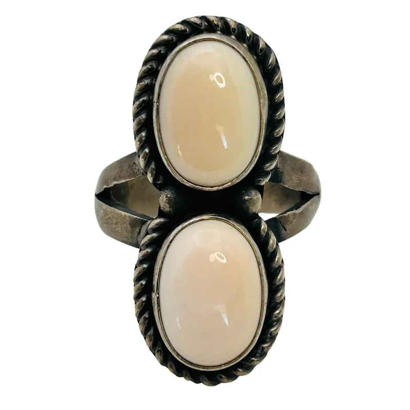 Marie Tsosie Navajo Sterling Pink Conch Ring Sz8 from auction in Ravenna, Ohio — image 16