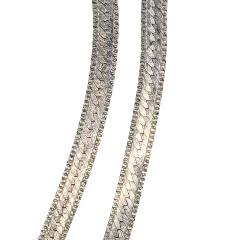 Signed Italy Sterling Silver Herringbone Flat Chain Necklace from auction in Ravenna, Ohio — image 31