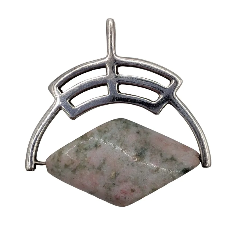 Signed Sterling Silver Pink Lapis Pendant from auction in Ravenna, Ohio — image 28
