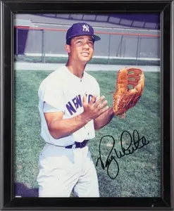 NYY ROY WHITE AUTOGRAPHED FRAMED PHOTO
