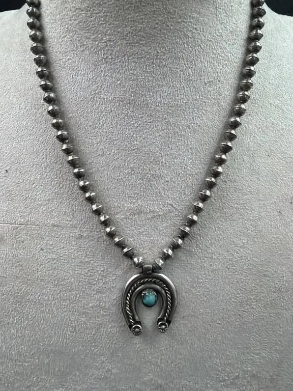 Navajo Naja Sterling Necklace from auction in Orange Cit y, Florida — image 18