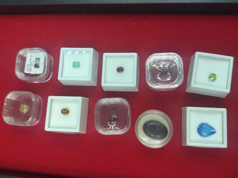 Gemstones from auction in Orange Cit y, Florida — image 35