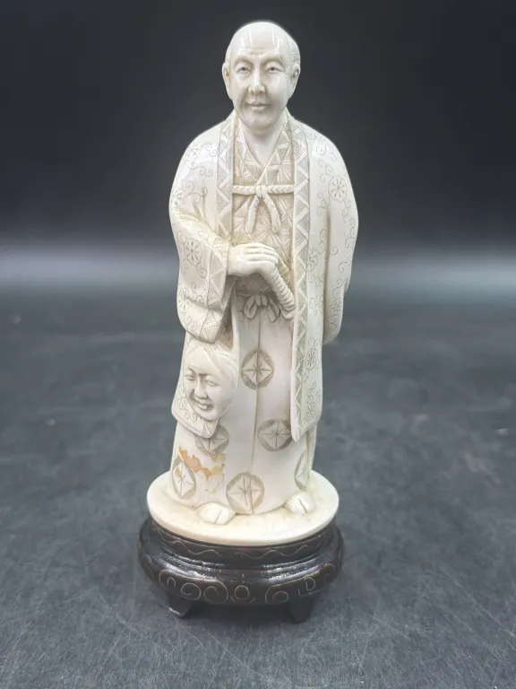 Vintage Carved Okimono Figurine from auction in Orange Cit y, Florida — image 43