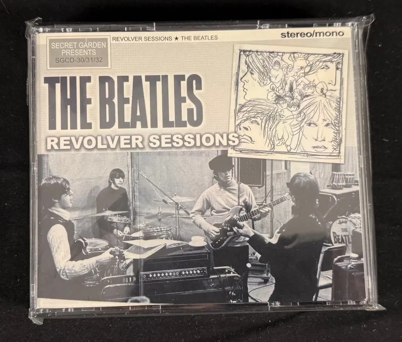 The Beatles - Revolver Sessions (Secret Garden Records) 3-CD Box Set from auction in MINOA, New York — image 11