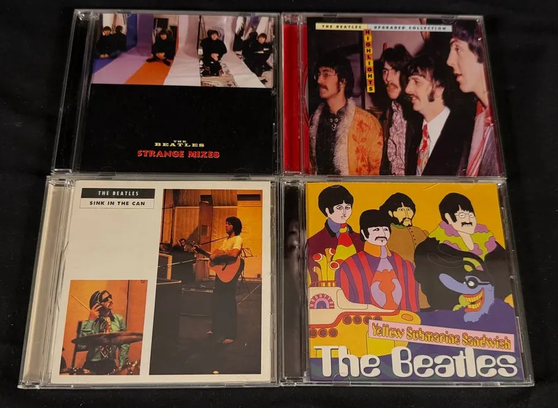 The Beatles - UnderCover/Bootleg CD Collection (4 CDs) from auction in MINOA, New York — image 39
