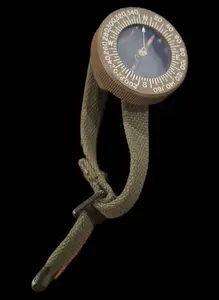 WWII US Airborne Wrist Compass, 9-44
