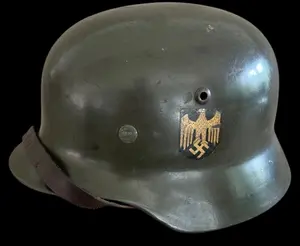 WWII German Kriegsmarine M35 Double-Decal Steel Helmet – Q66