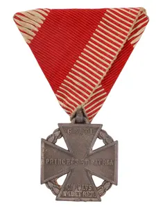 A Bronze Military Merit Cross of Emperor Karl (Karl-Truppenkreuz), Austria-Hungary, 1916