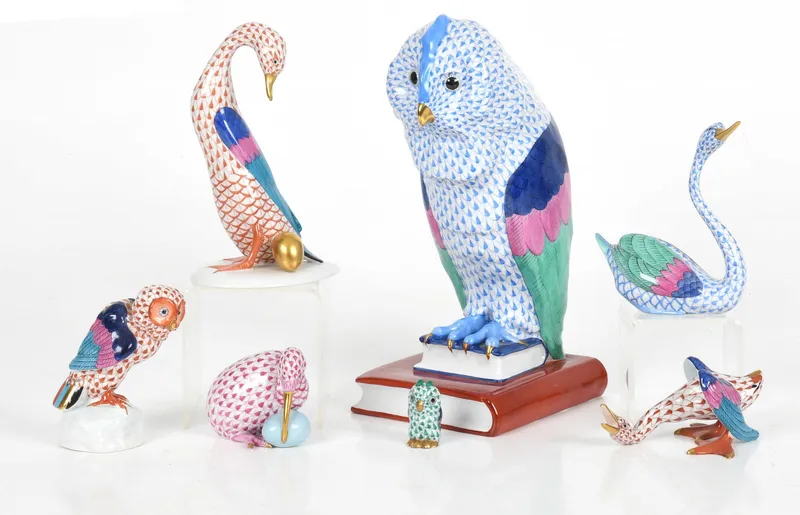 Seven Herend Porcelain Hand-Painted "Fishnet" Birds, Late 20th Century from auction in Pineville, Pennsylvania — image 2