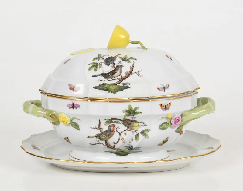 A Herend Hand-Painted Porcelain "Rothschild Bird" Tureen and Cover with Underplate, Late 20th from auction in Pineville, Pennsylvania — image 11
