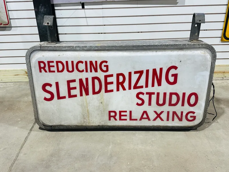 METAL SLENDERIZING STUDIO SIGN, CIRCA 1950 from auction in BETHESDA, Ohio — image 47