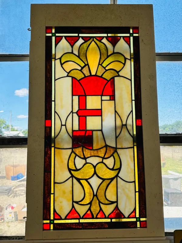ENGLISH STYLE LEADED GLASS WINDOW from auction in BETHESDA, Ohio — image 45