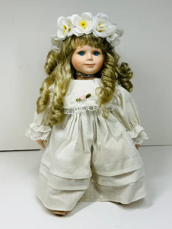 COLLECTIBLE PORCELAIN ANGEL DOLL, LATE 20TH CENTURY from auction in BETHESDA, Ohio — image 16