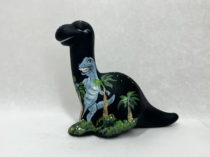 2023 30/40 M KIBBE FENTON PAINTED BLACK GLASS DINOSAUR from auction in BETHESDA, Ohio — image 17