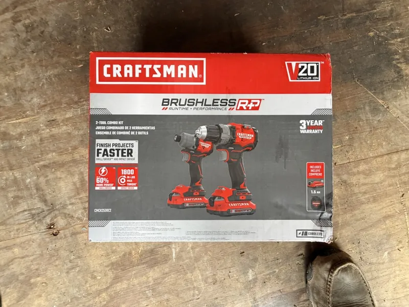 CRAFTSMAN V20 BRUSHLESS TOOL COMBO KIT from auction in BETHESDA, Ohio — image 43
