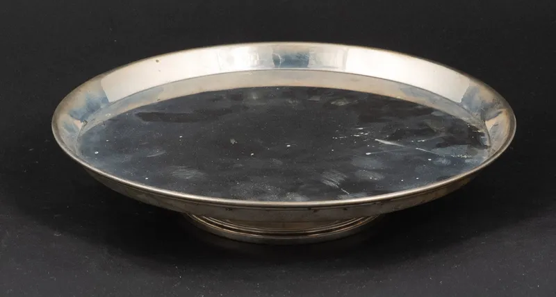 Tiffany Sterling Silver Cake Stand from auction in Bloomfield, New Jersey — image 9