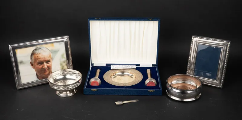Modern English Silver Dish and Matching Vases from auction in Bloomfield, New Jersey — image 31