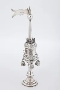 A STERLING SILVER SPICE TOWER BY Rosenzweig, Taitelbaum & Co (Jacob Rozenzweig) London, 1923.