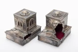 A PAIR OF SOLID STERLING SILVER TEFILLIN CASES. Probably Israel, modern