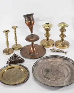 A GROUP OF JUDAICA METAL OBJECTS