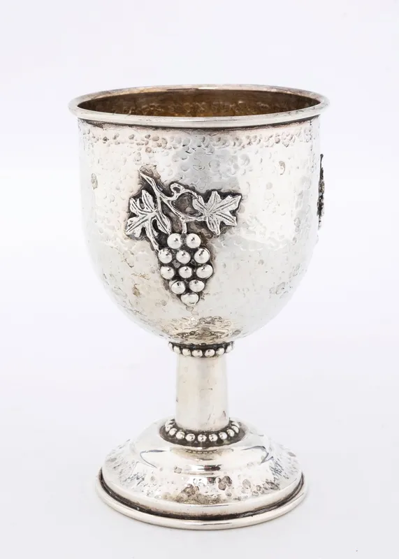 A LARGE STERLING SILVER KIDDUSH GOBLET. Probably Israel, modern. from auction in woodmere, New York — image 10